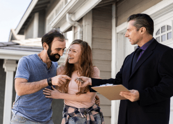 How to Choose the Right Estate Agent for Your Norfolk Property Sale