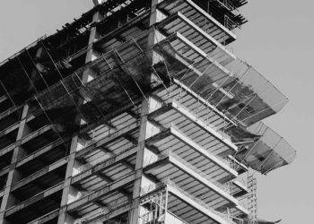 Why Premium Steel Building Manufacturers Matter for Your Project